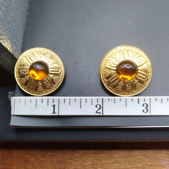 Vintage signed Natori Gold Plated Yellow Glass Stone Clip-On Earrings - Picture 5 of 5